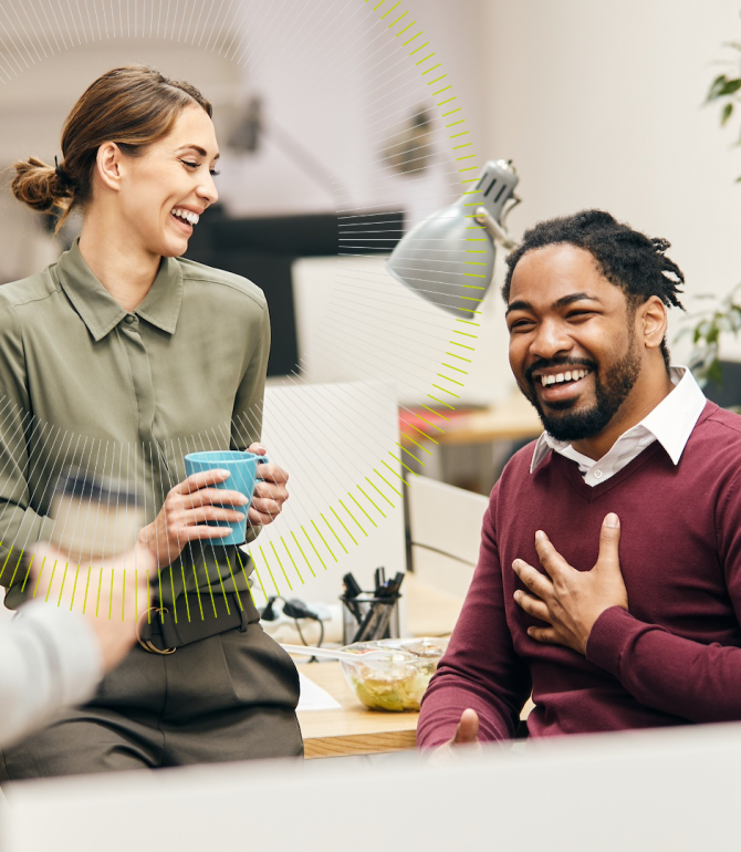 FULL_SLIDE_Laughing Team_CloseFocus_Woman FULL_SLIDE_Laughing Team_CloseFocus_Woman